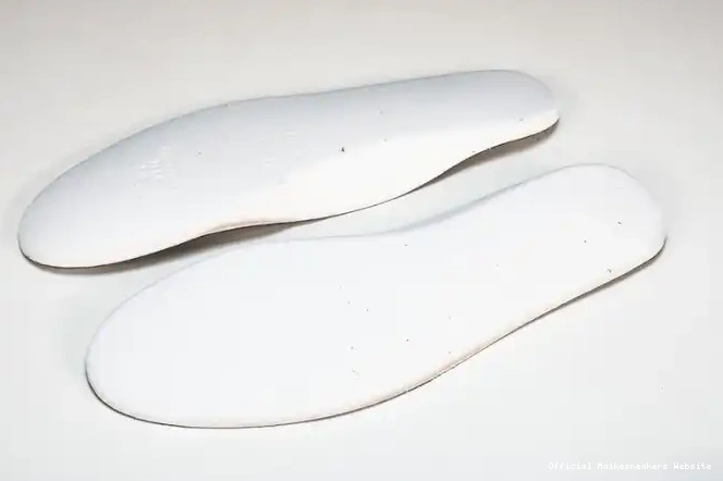 Official Maikesneakers Pack
